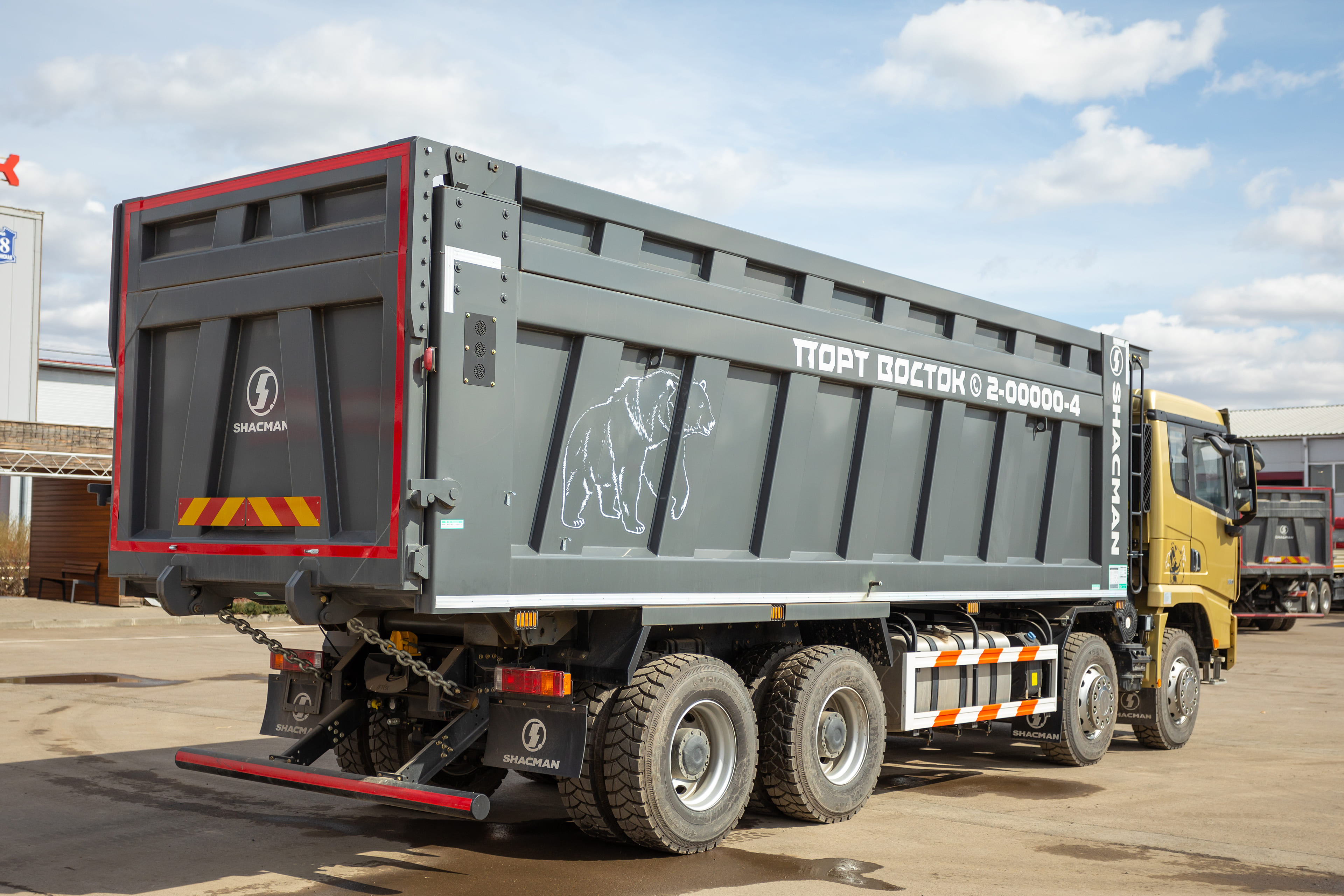 Самосвал Shacman X3000 SX331863366 (U-кузов) 8х4 в Красноярске