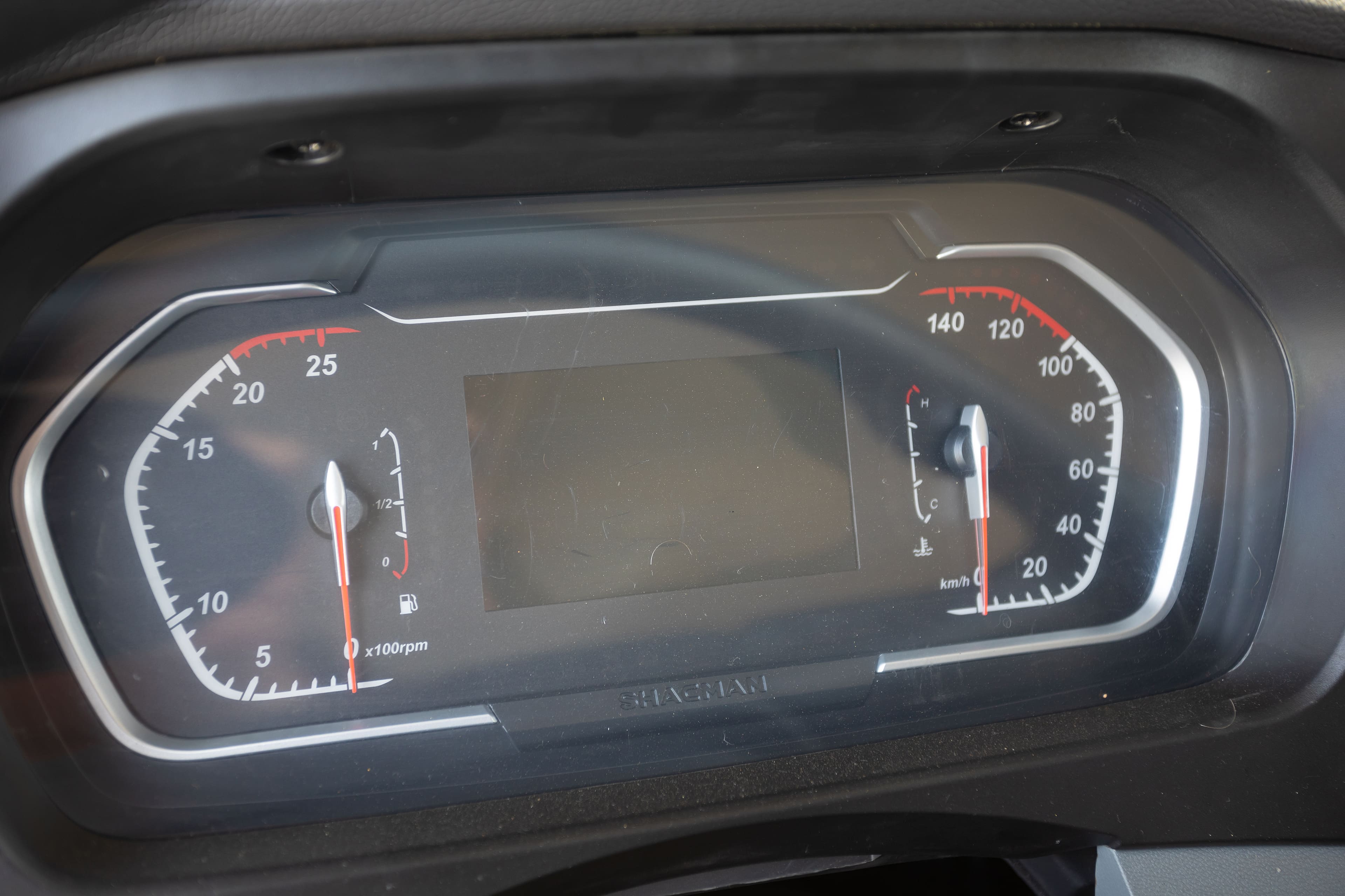 Самосвал Shacman X3000 SX331863366 (U-кузов) 8х4 в Красноярске